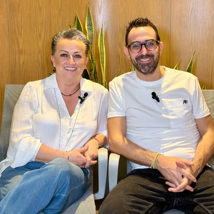 Fundadores de Mejores Decisiones posando juntos